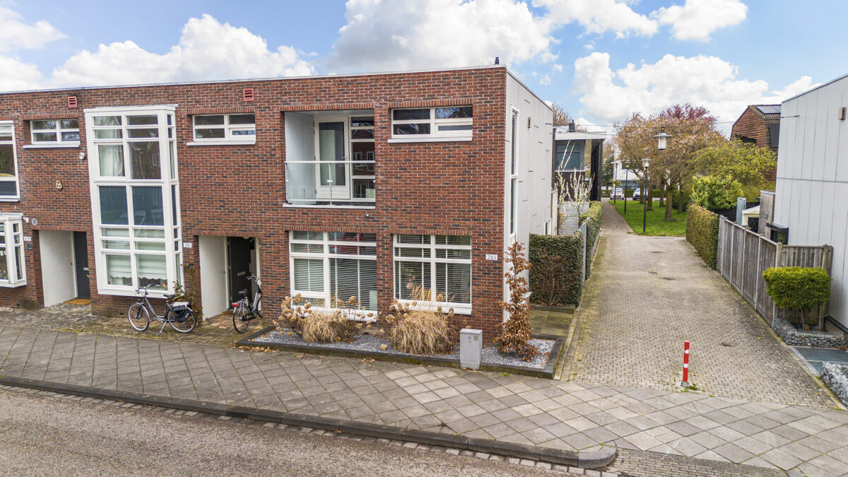 Apeldoorn – Zonnewende 283