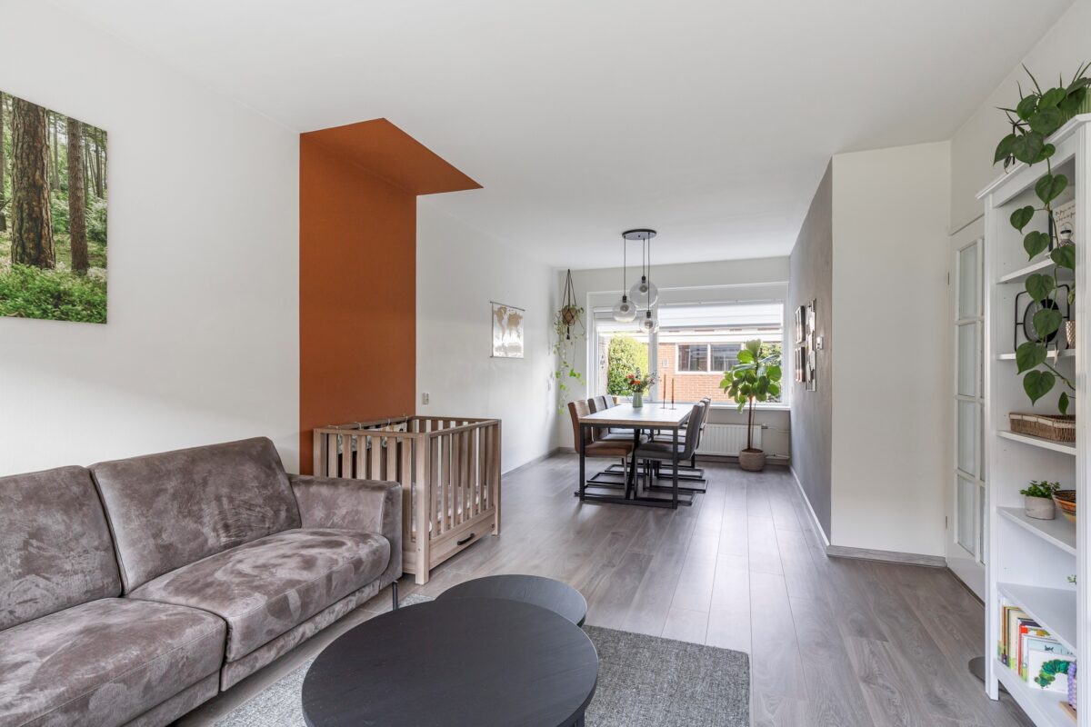 Apeldoorn – Kruizemuntstraat 891