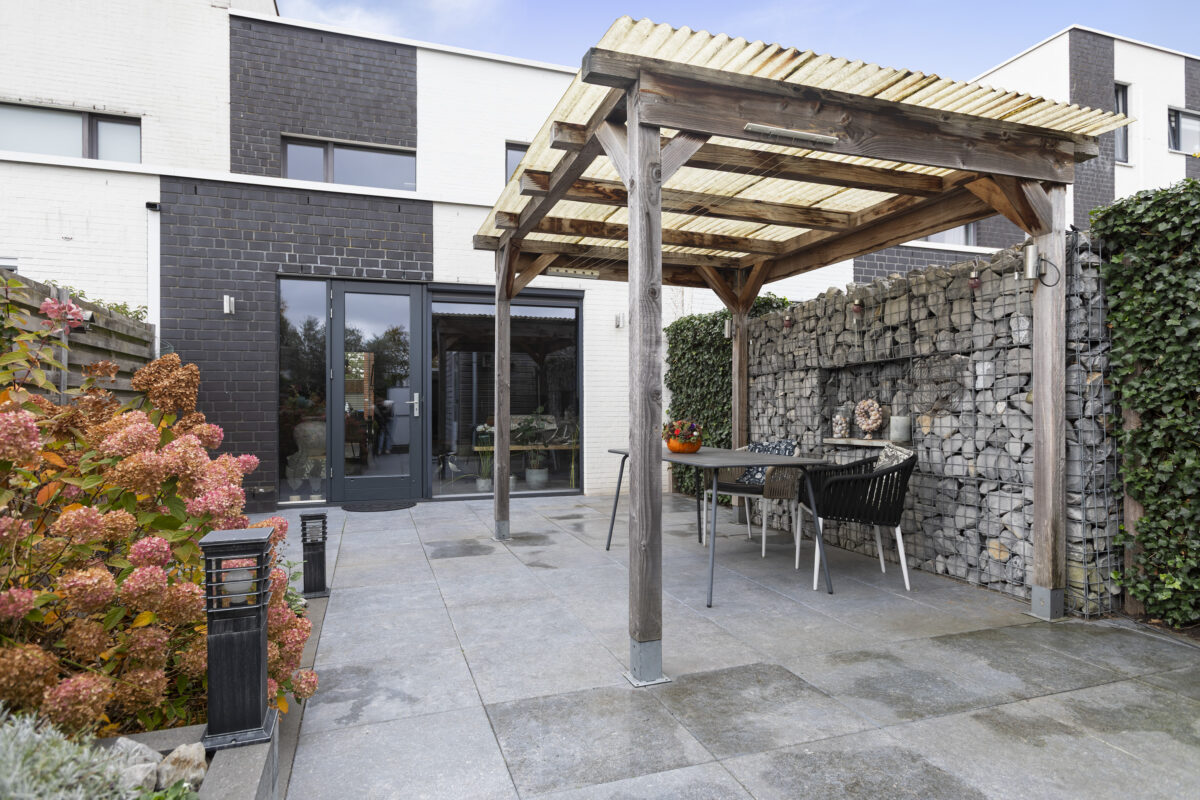 Apeldoorn – Vuurvlinder 146